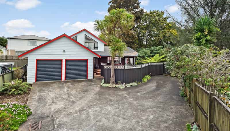 2/23 Buller Crescent, Manurewa
