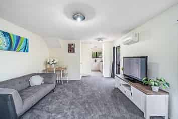 96 Poulson Street, Addington