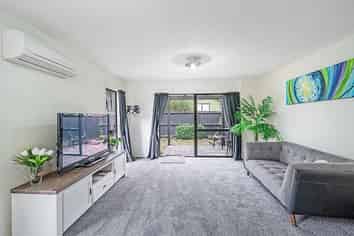 96 Poulson Street, Addington