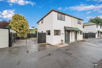 96 Poulson Street, Addington