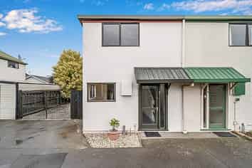 96 Poulson Street, Addington