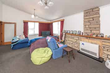 390 Wellington Road, Marton