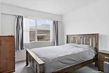 27 Rhine Street, Island Bay