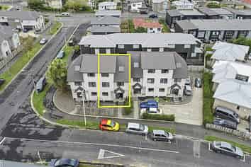 2/50 Helena Road, Hillcrest