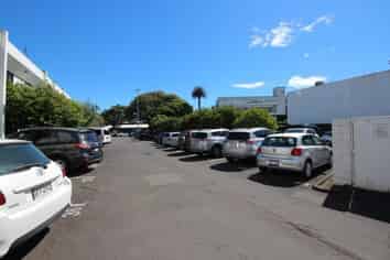 High Profile Corner Office Site!