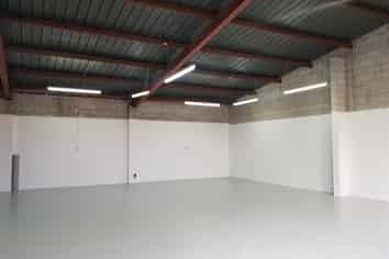 Cost Effective Industrial Unit on Cascades Road