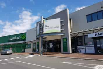 Be in the heart of Meadowbank Mall