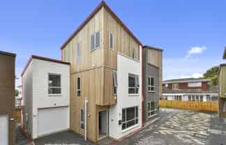 18/19 Albert Street, 