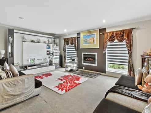 14 Lucca Crescent, Flat Bush