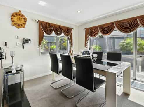 14 Lucca Crescent, Flat Bush