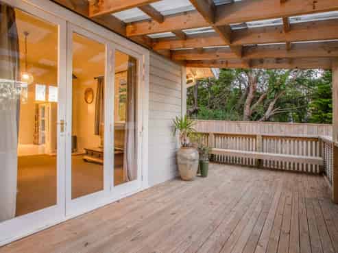 32 Hinemoa Street, Paraparaumu