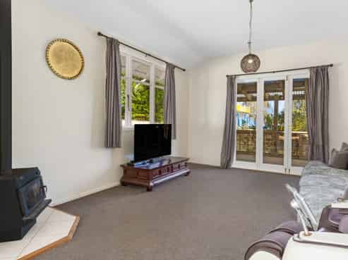 32 Hinemoa Street, Paraparaumu