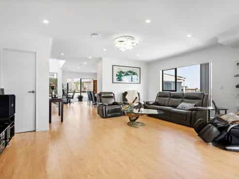 30 Henriette Place, The Gardens