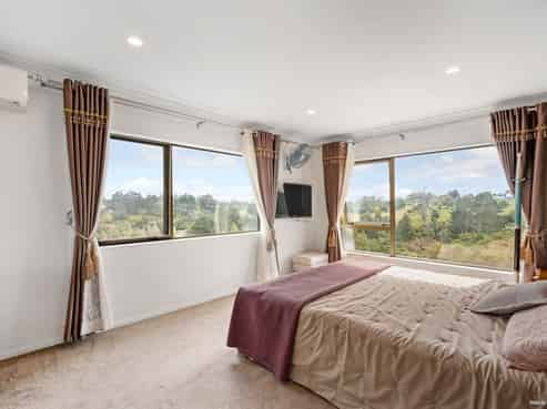 30 Henriette Place, The Gardens