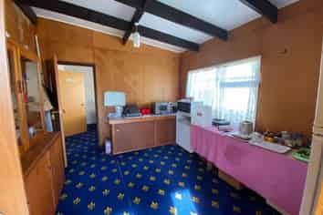 235 High Street North, Eltham