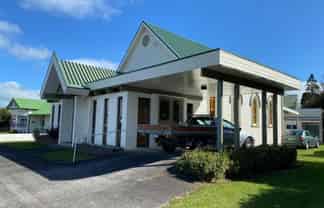 235 High Street North, Eltham