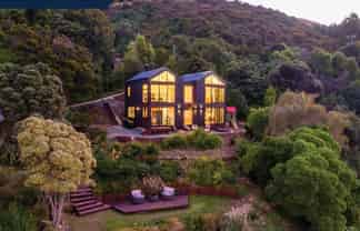 676 Cable Bay Road, Cable Bay