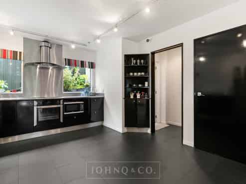 12A Felton Mathew Avenue, Saint Johns