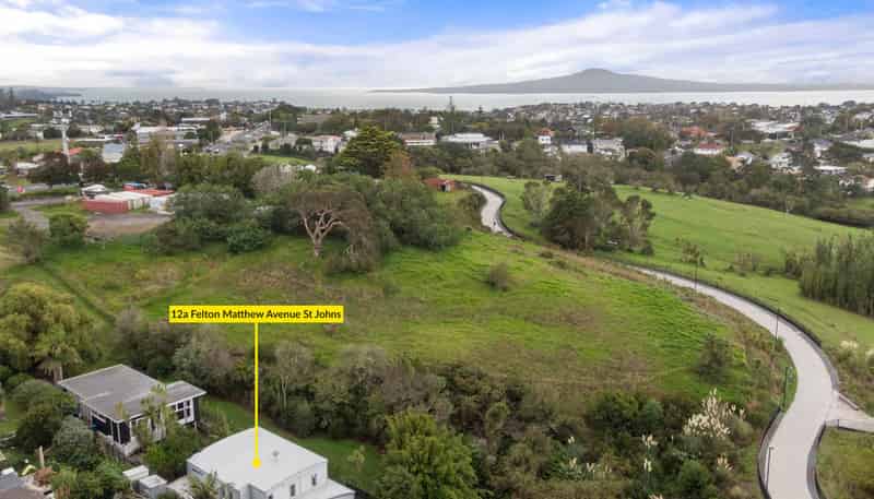 12A Felton Mathew Avenue, Saint Johns