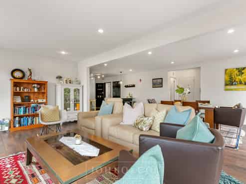 12A Felton Mathew Avenue, Saint Johns