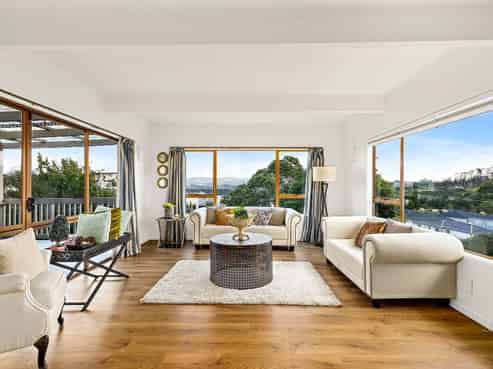 2 Chamberlain Road, Massey