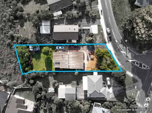 2 Chamberlain Road, Massey