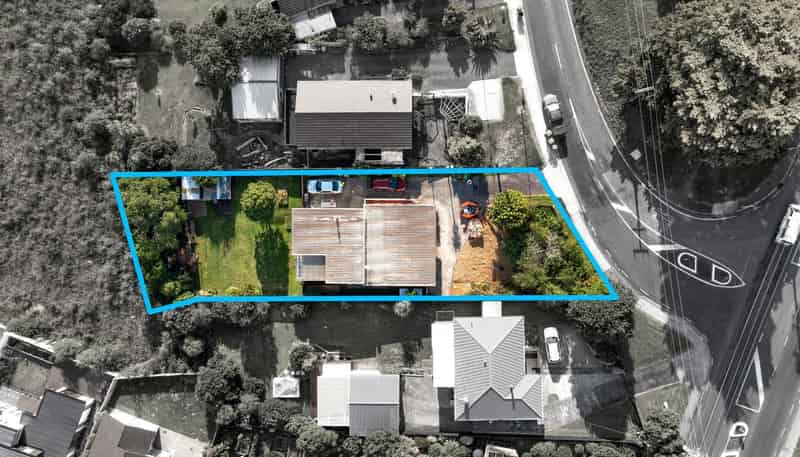 2 Chamberlain Road, Massey