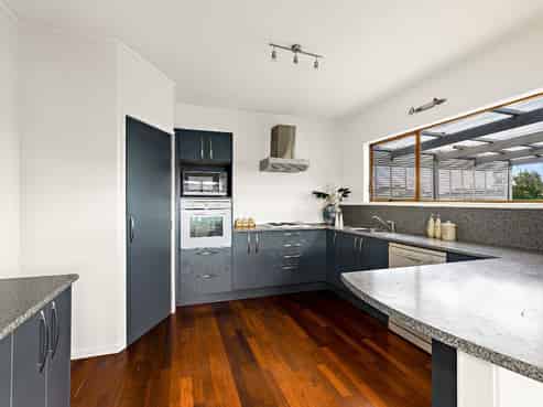 2 Chamberlain Road, Massey