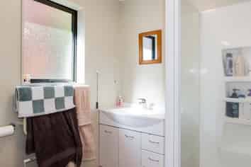 95 North Road, North East Valley