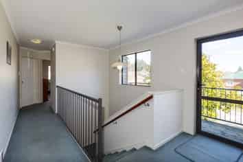 95 North Road, North East Valley