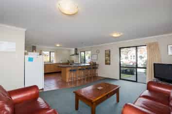 95 North Road, North East Valley