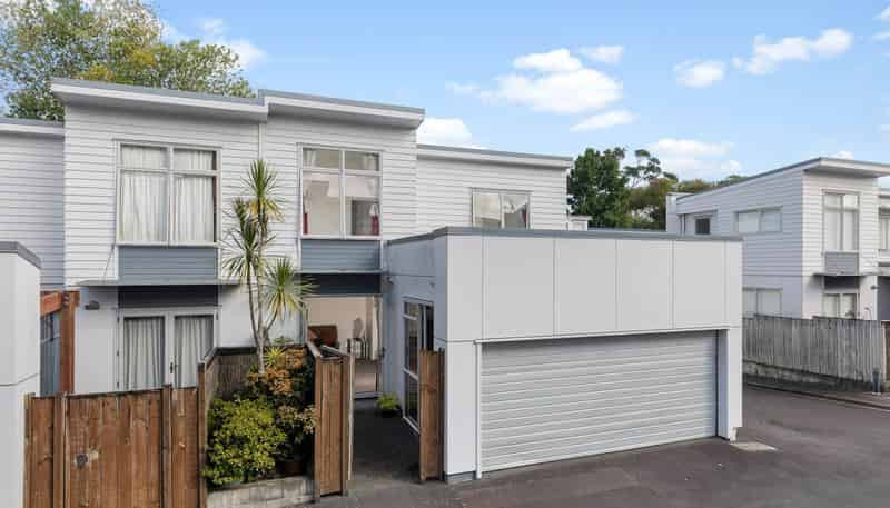 42/3 Wagener Place, Mount Albert