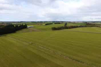 98 McIntosh Road, Otautau