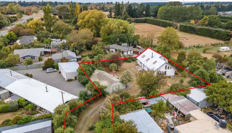 15 Old Main North Road, Leithfield