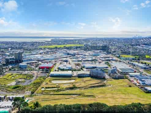 20 Crown Lynn Place, New Lynn