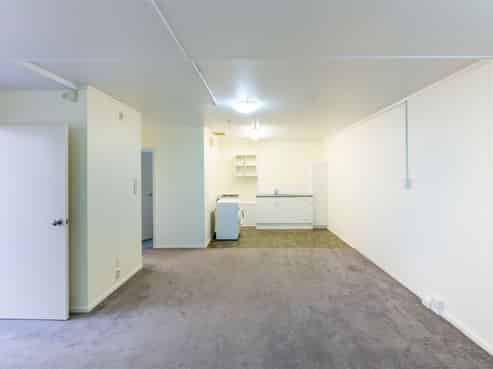 Sought After Live/Work Opportunity