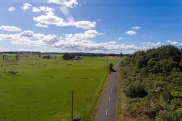 230 South Road, Mamaku