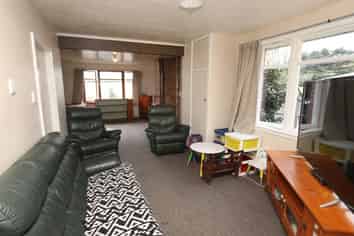 96 Beach Road, Hampstead