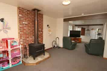 96 Beach Road, Hampstead