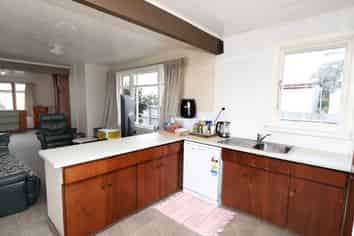 96 Beach Road, Hampstead