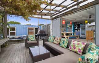 9 Beach Road, Waihi Beach