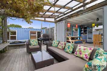 9 Beach Road, Waihi Beach