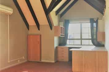 Freehold Fairs Road Investment