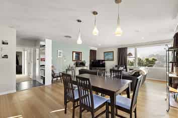 13 Euston Road, Wilton