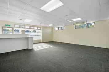 BIG Opportunity | Hamish Harrison - Ray White