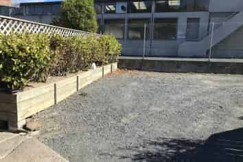 Kaikorai - Workshop with Office Space