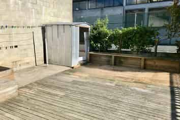 Kaikorai - Workshop with Office Space