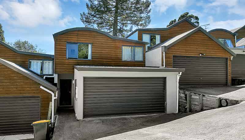 6/30B Verbena Road, Birkdale