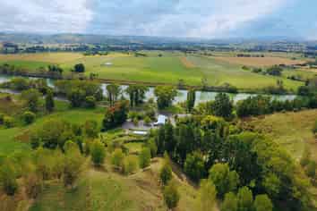 Come live the "Good life"