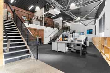 Industrial Chic CBD Fringe